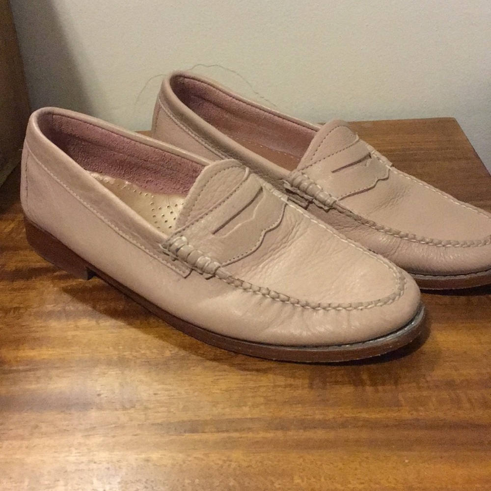 Weejuns Pink loafer