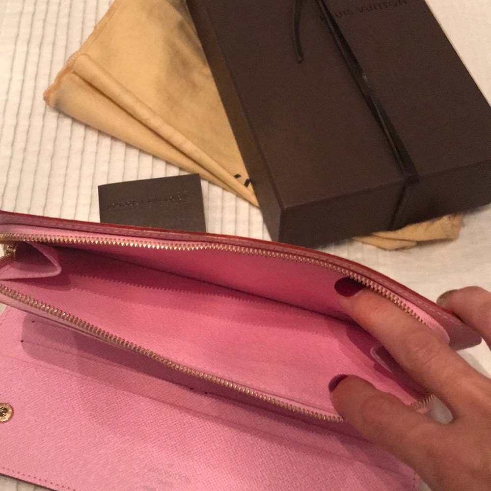 ❤️SOLD❤️Authentic Louis Vuitton Insolite Wallet - Picture 5 of 7
