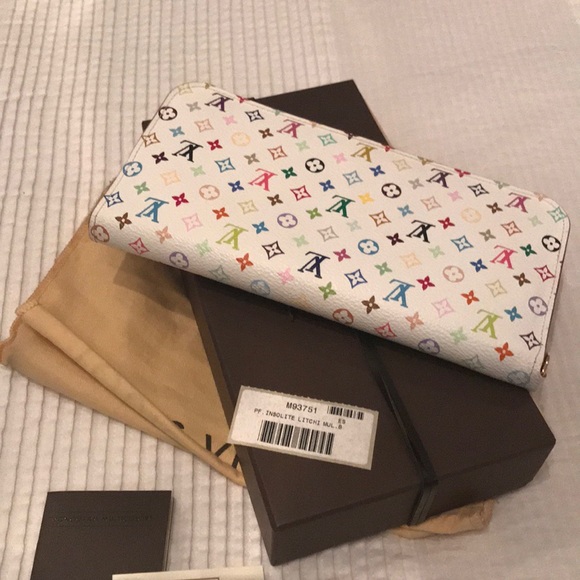 ❤️SOLD❤️Authentic Louis Vuitton Insolite Wallet - Picture 2 of 7