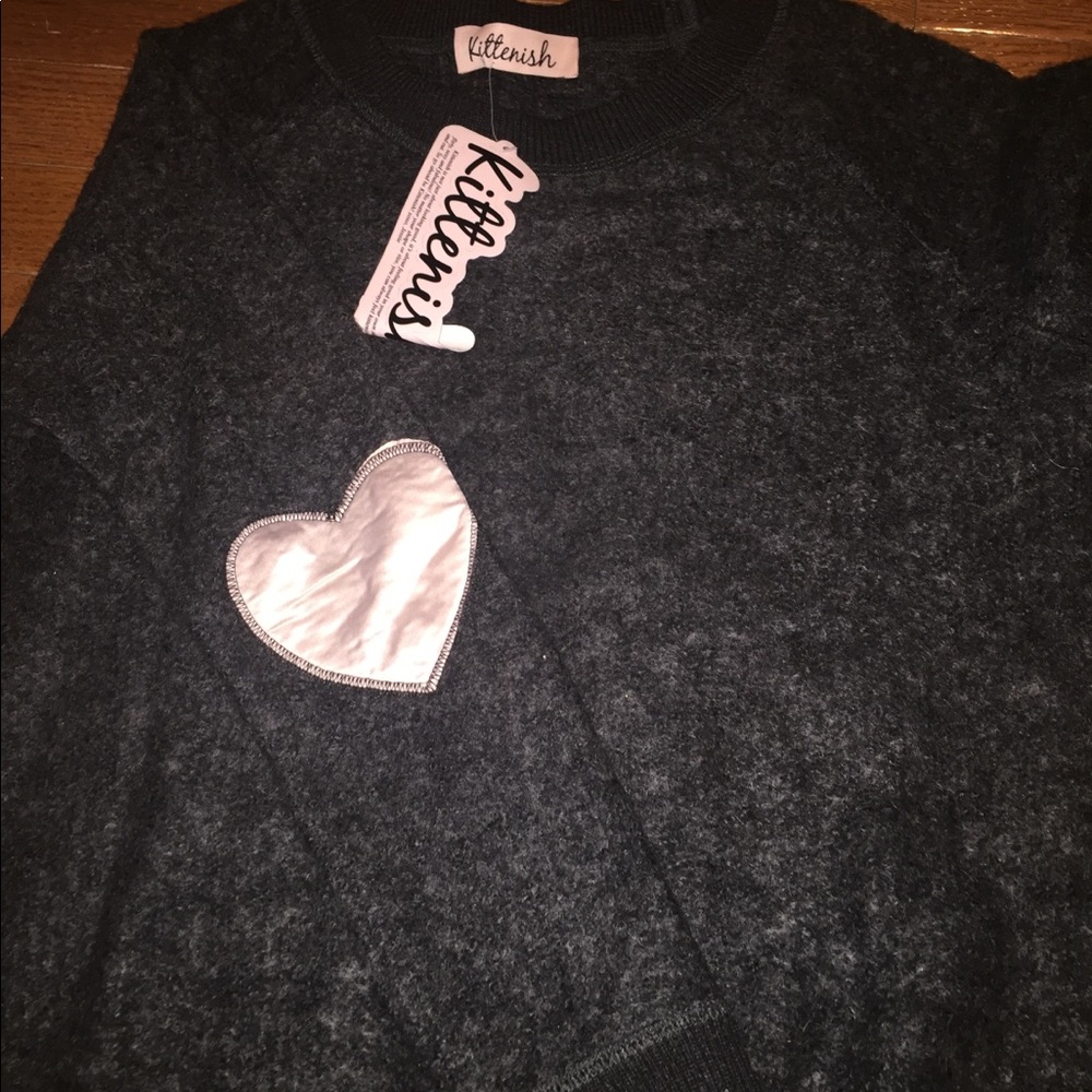 Kittenish sweater Jessie James Decker