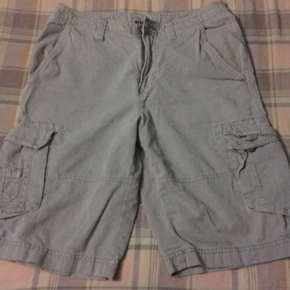 grey cargo shorts