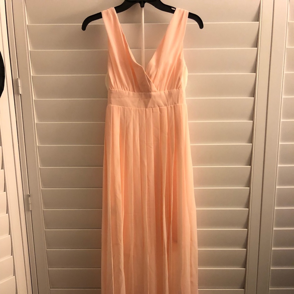 NWT Peach Chiffon BCBG Deep V w/Open Back Gown