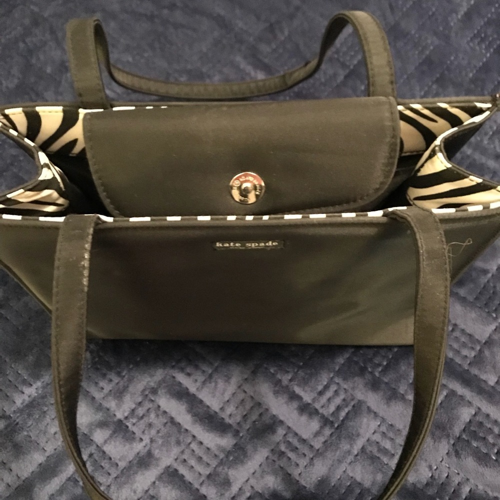 Kate Spade Purse! 👛 - Picture 4 of 6