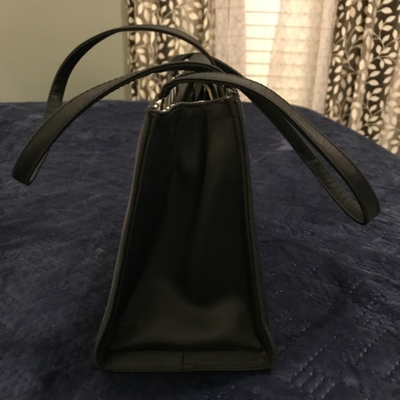 Kate Spade Purse! 👛 - Picture 2 of 6