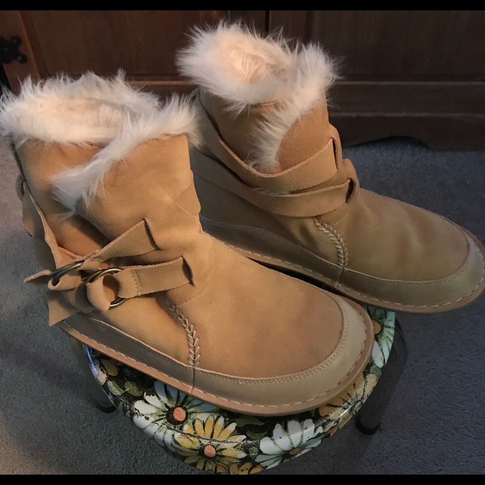 Sorel Tootega Boots