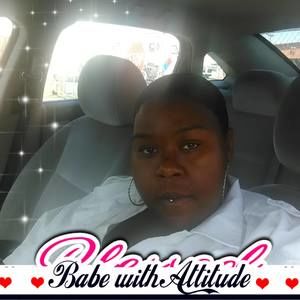 Meet your Posher, Leticia