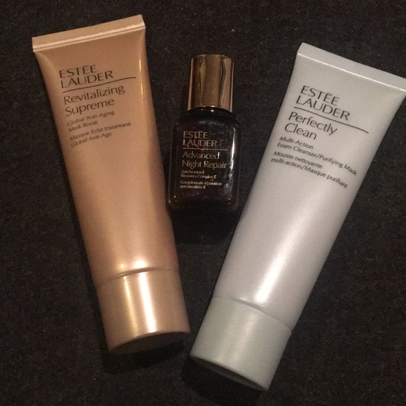 Skincare trio from Estée Lauder - Picture 1 of 4