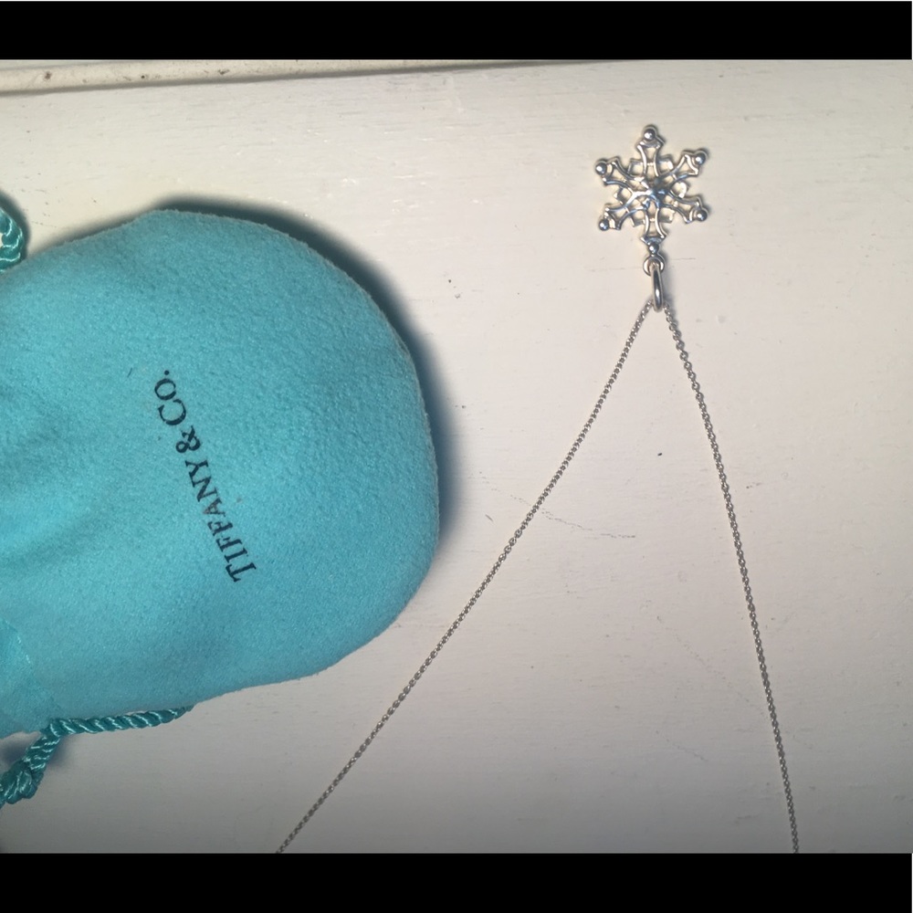 Brand new Tiffany snowflake necklace