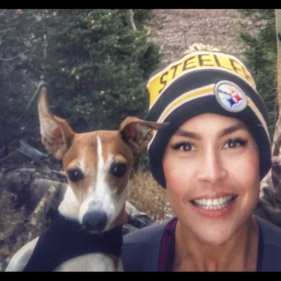 Meet your Posher, Nikki - Picture 1 of 1