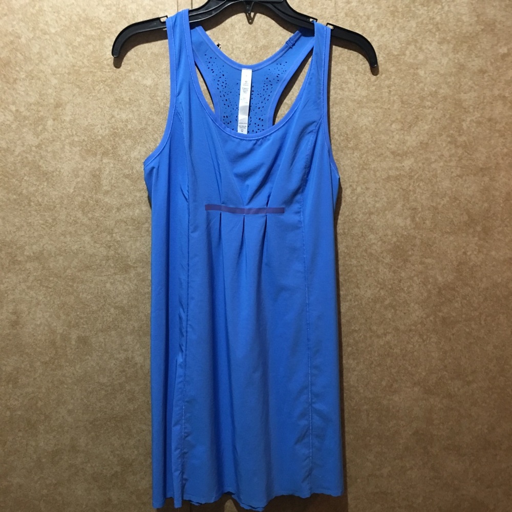 Lulumon top
