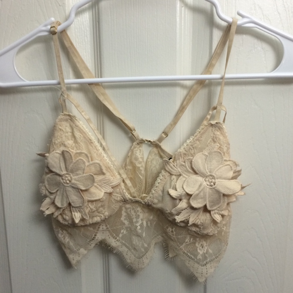 Cream lace bralette