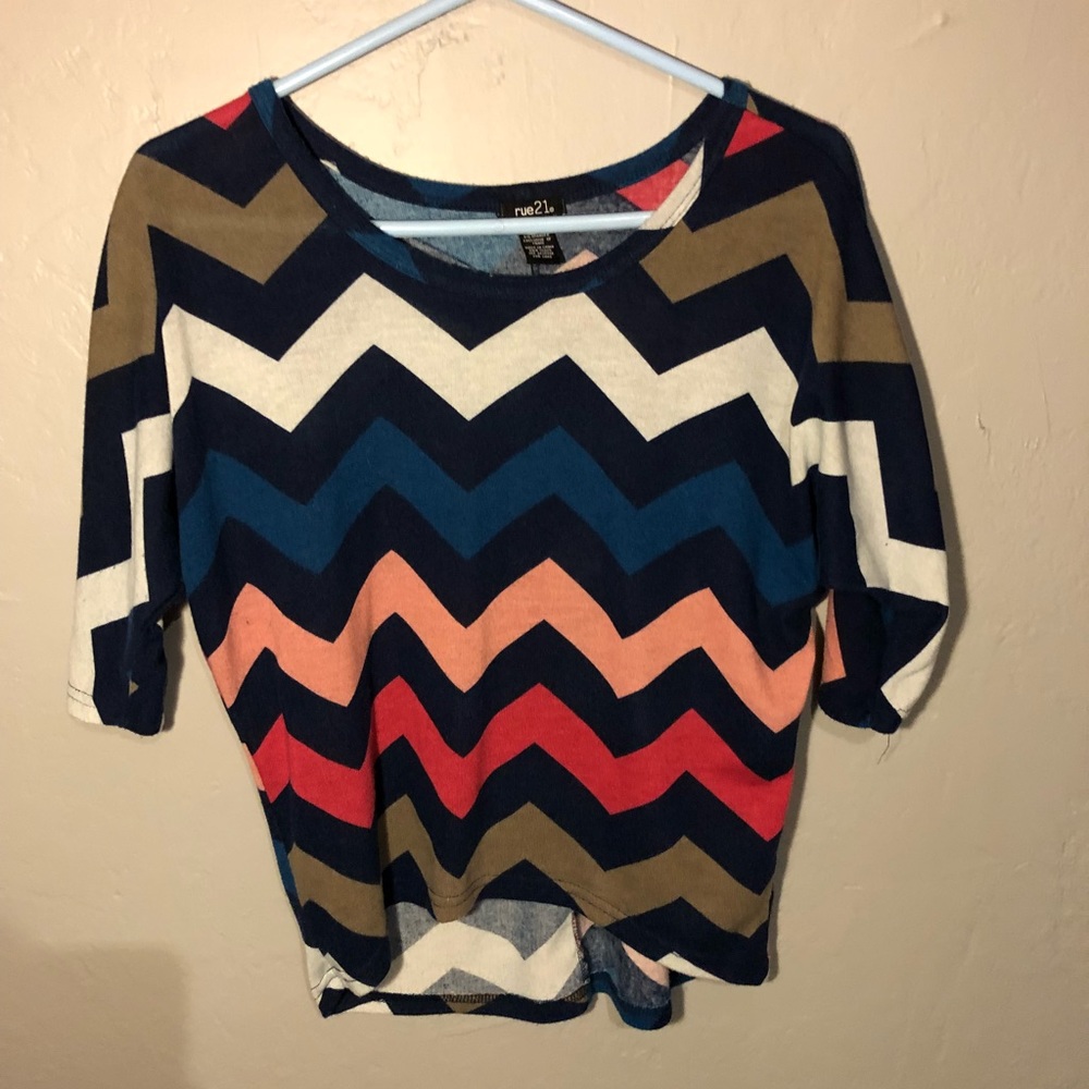 Rue 21 Chevron 3/4 sleeve shirt