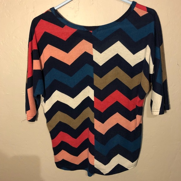Rue 21 Chevron 3/4 sleeve shirt - Picture 4 of 5