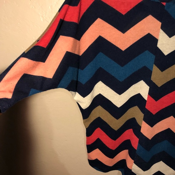Rue 21 Chevron 3/4 sleeve shirt - Picture 5 of 5
