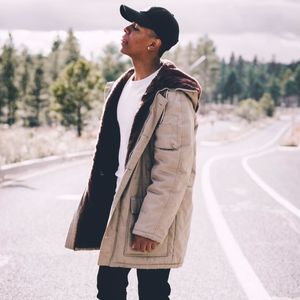 Meet your Posher, Dejuan