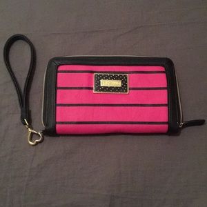 Betsey Johnson wallet/clutch