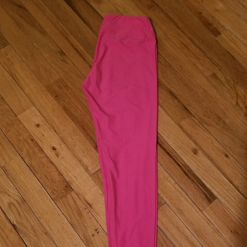 Lularoe Bright Pink OS Leggings
