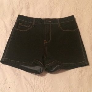 High waisted blue jean shorts