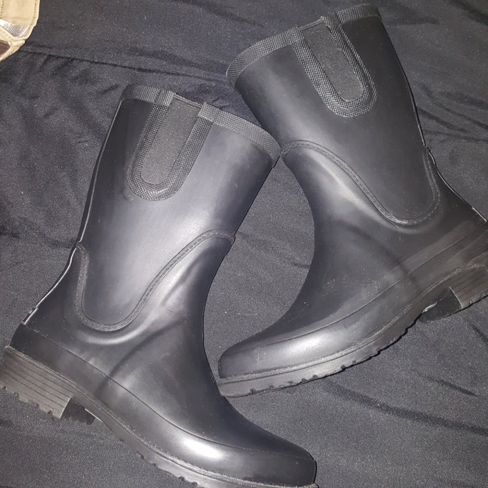 Rainboots