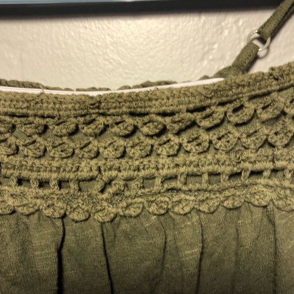 Old Navy Tank Top - Picture 3 of 6