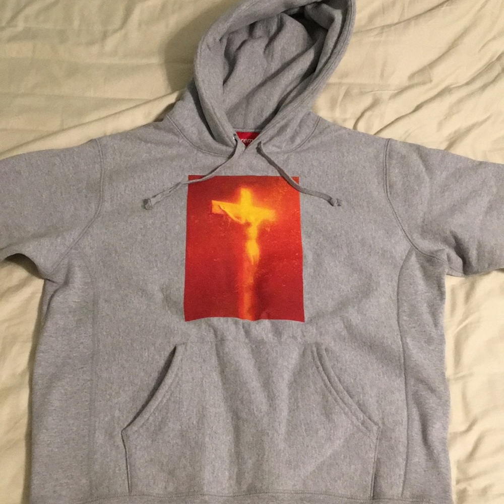 Supreme piss Christ Hoodie
