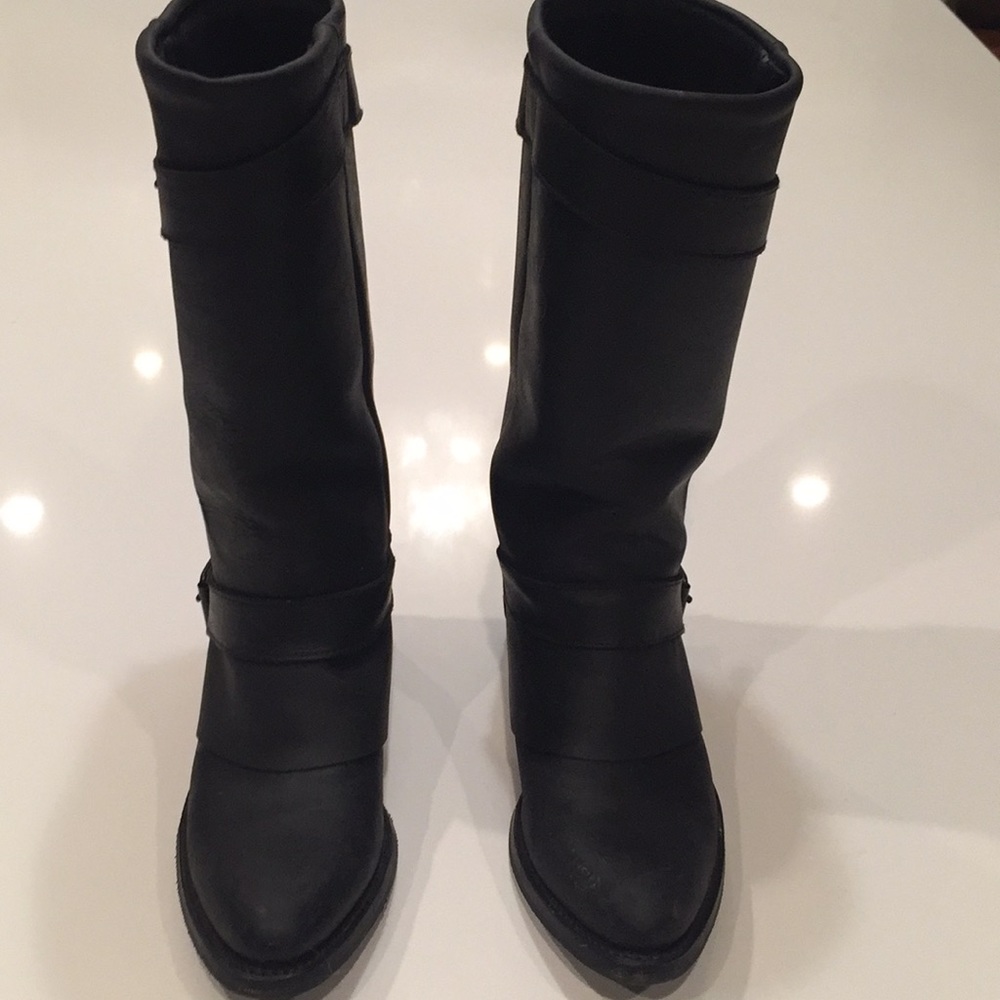 Black leather riding boots