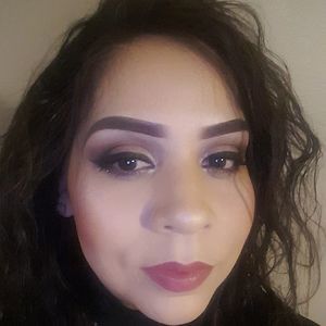 Meet your Posher, Maribel