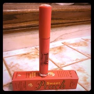 Sweet Peach Creamy Peach Oil Lip Gloss