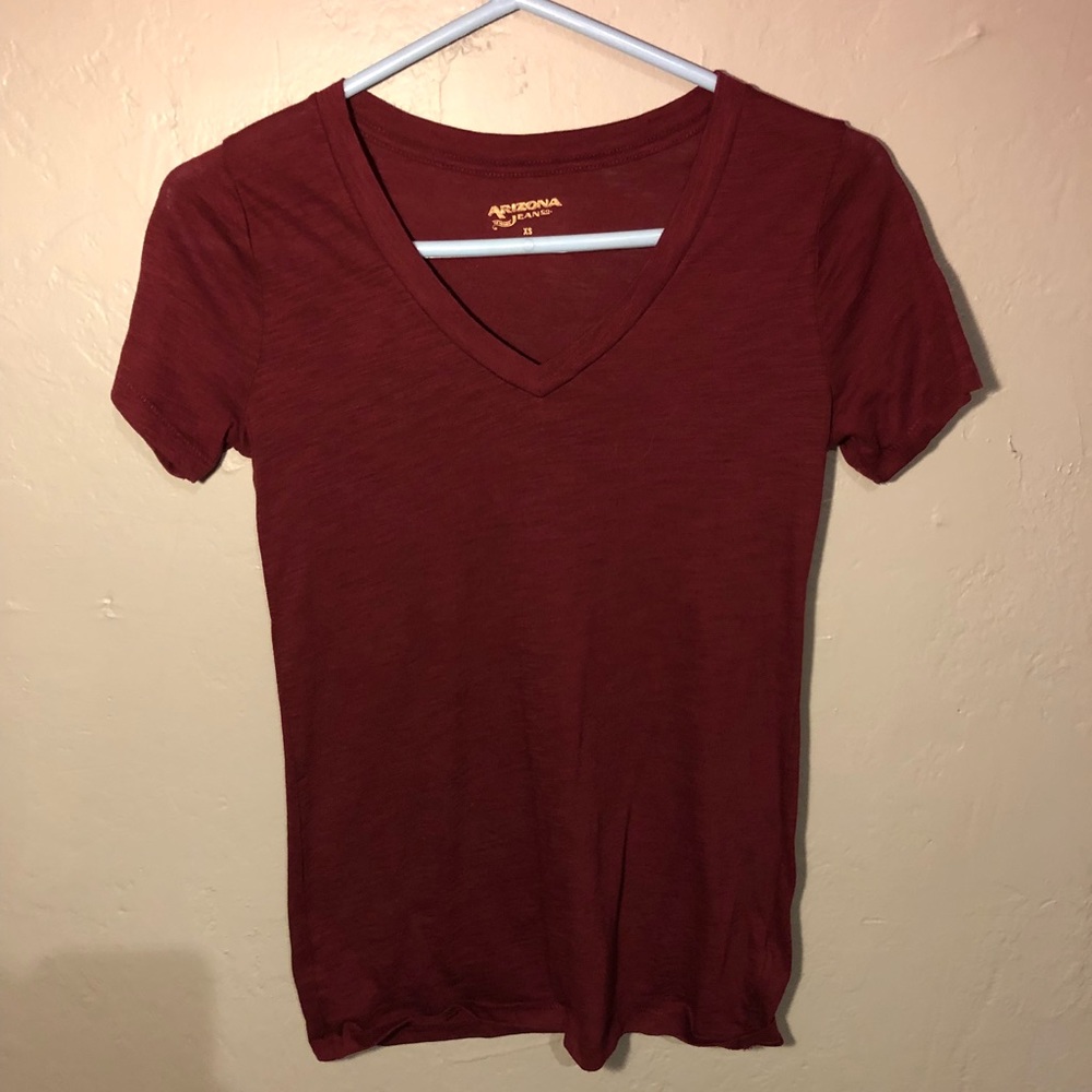 V-neck Tee