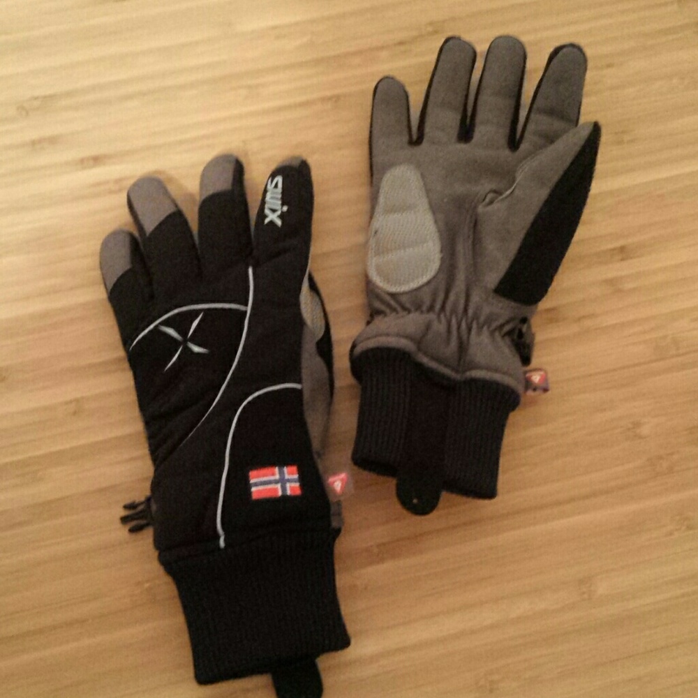 Swix winter gloves