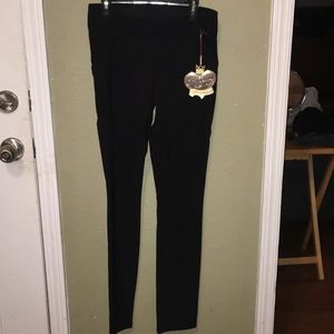 Princess Vera Wang Pants