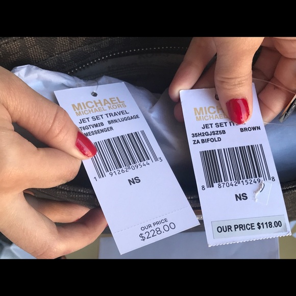 🌷MICHAEL KORS Large Messenger Brown Crossbody - Picture 4 of 8