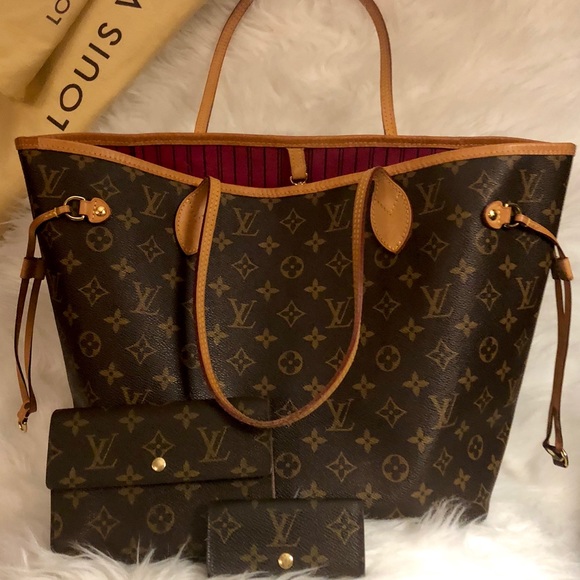 Louis Vuitton Cabas Mezzo Vs Neverfull Lv