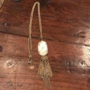 Kendra Scott necklace