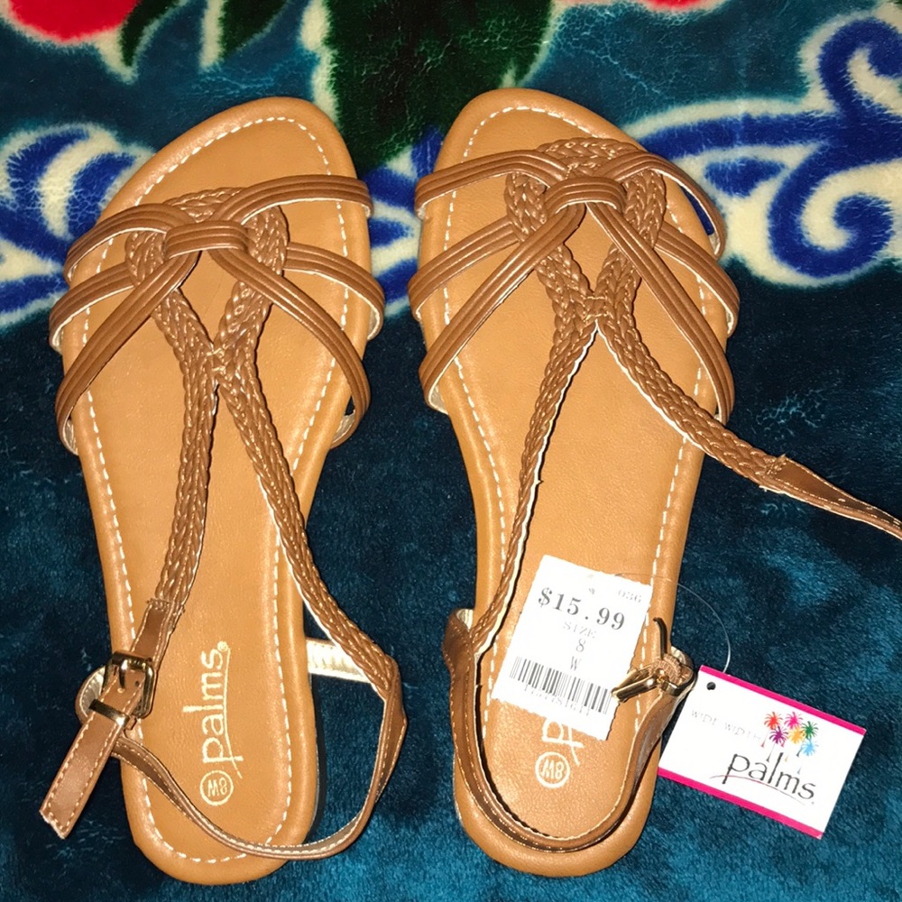 Brand new brown sandals for wide feet!