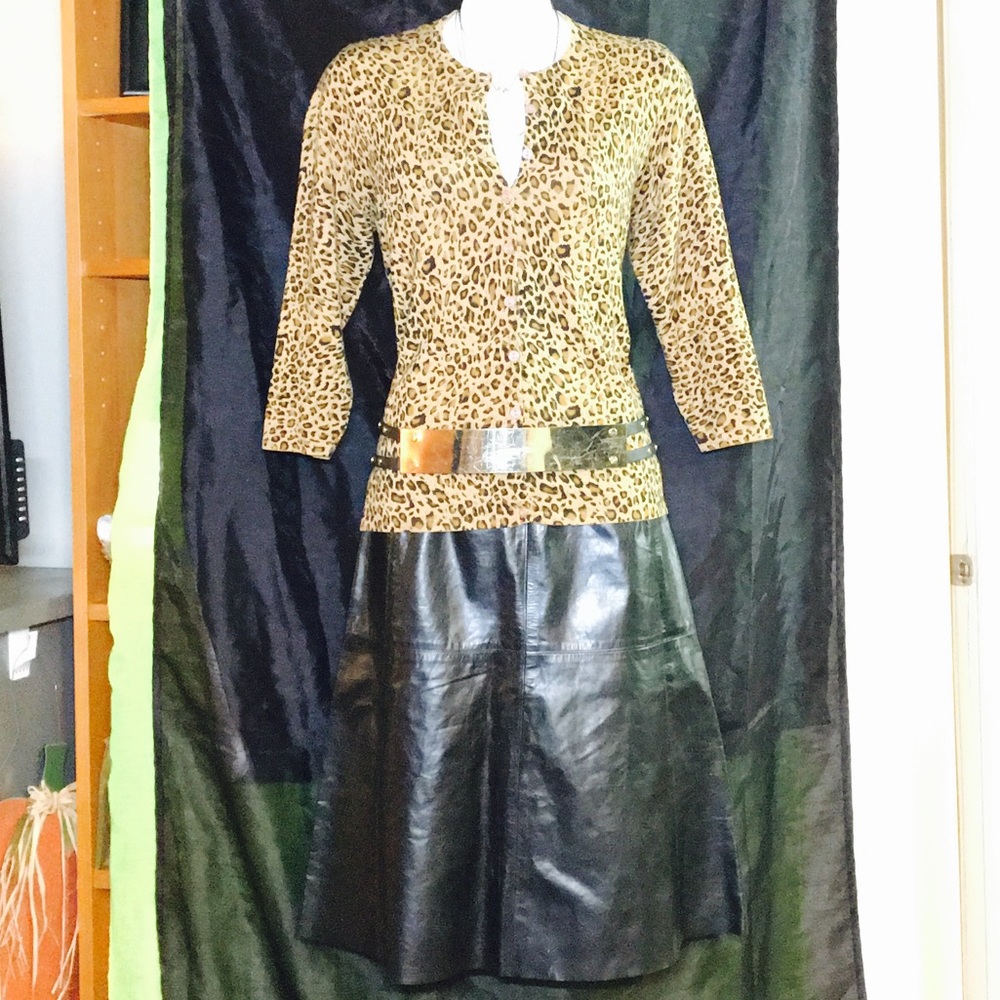💯Leather Skirt by Chaiken Mid-length