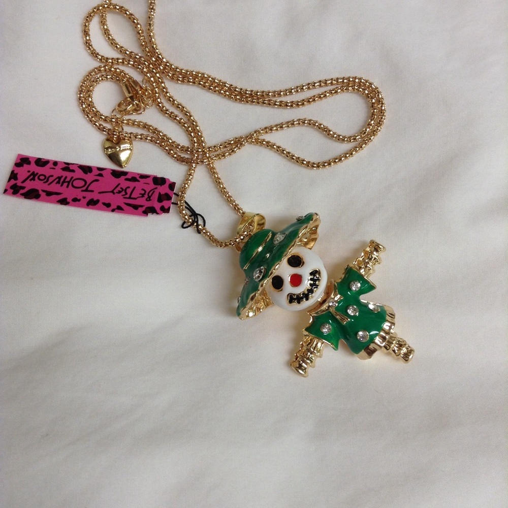 Pendant Necklace (scarecrow) 30 inch Enamel (New)
