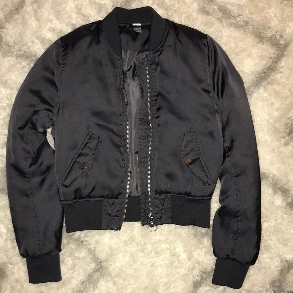 BLACK BOMBER JACKET