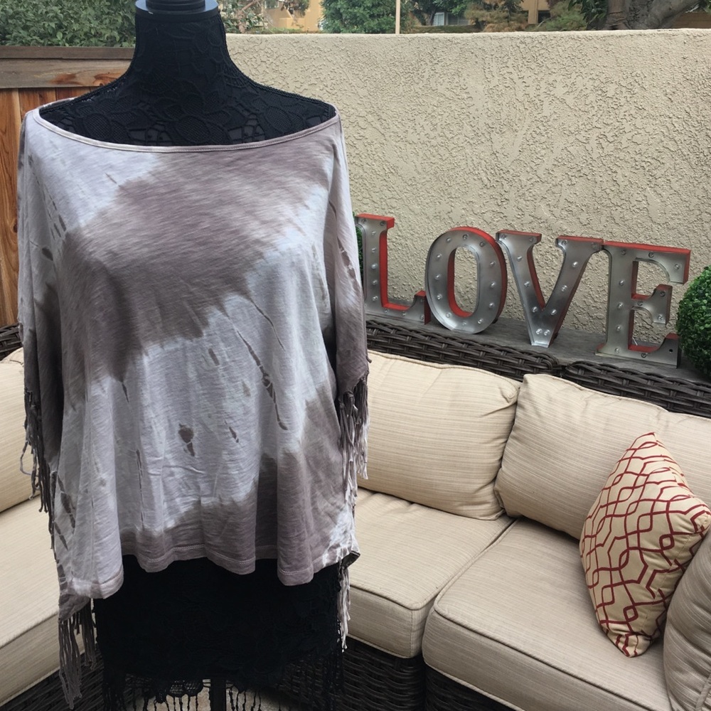 Tie-Dye, Fringe Arm, Flowy, Cream & Light Brown