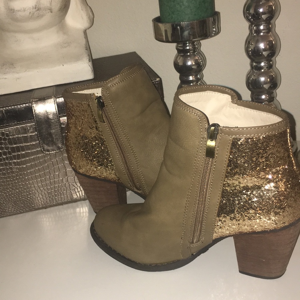 Rue 21 Sequin Sparkle Booties