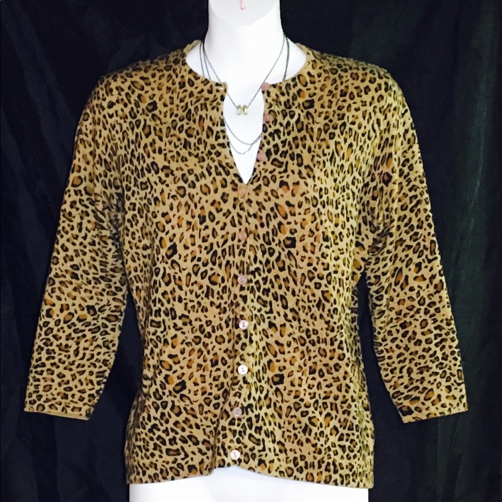 🐆Cheetah Print Cardigan Sweater🐆