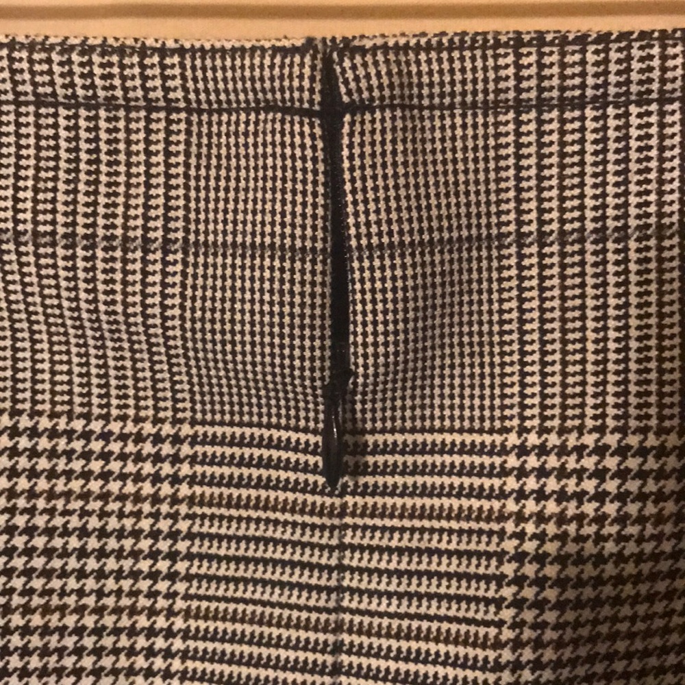 Ann Taylor women's PLAIDED skirt W/lining NEW - Picture 4 of 5