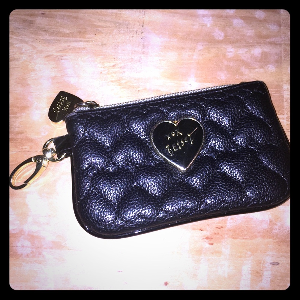 Betsey coin pouch