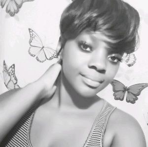 Meet your Posher, Kimberly