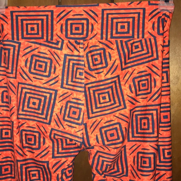 LuLaRoe Promo Logo Orange & Navy Blue Leggings - Picture 2 of 6