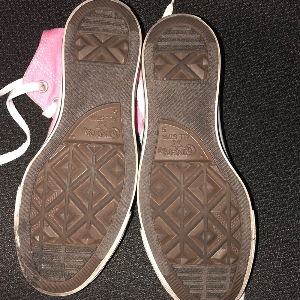 Pink high- top converse - Picture 2 of 3
