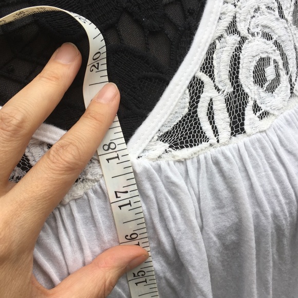 Crochet White Blouse - Picture 4 of 6