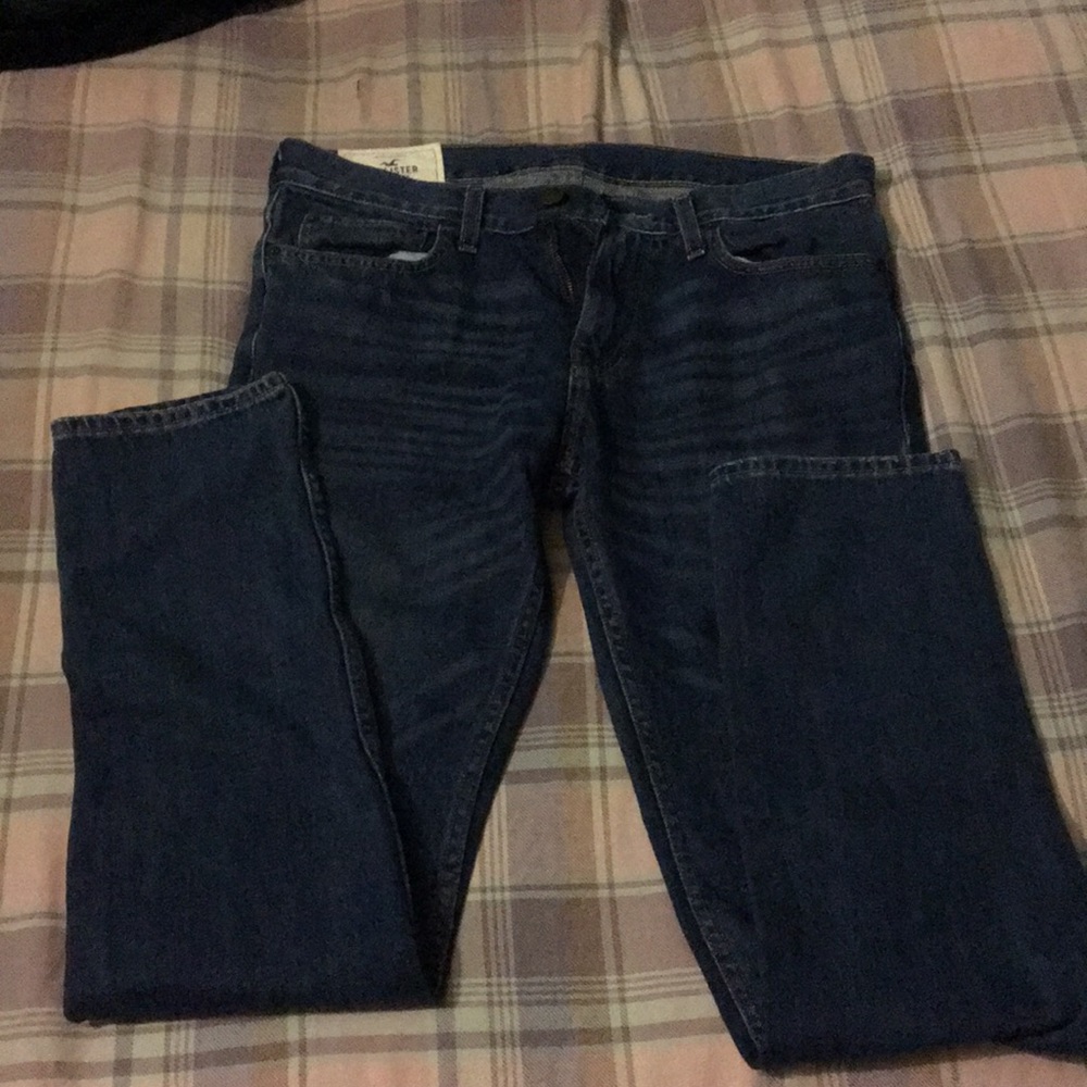 Hollister dark washed skinny jeans