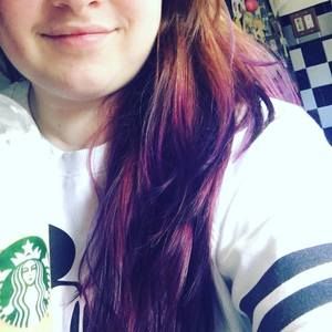 Meet your Posher, Mia