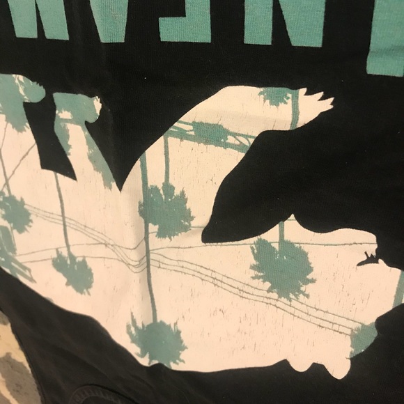 Infamous Tank - Picture 2 of 3